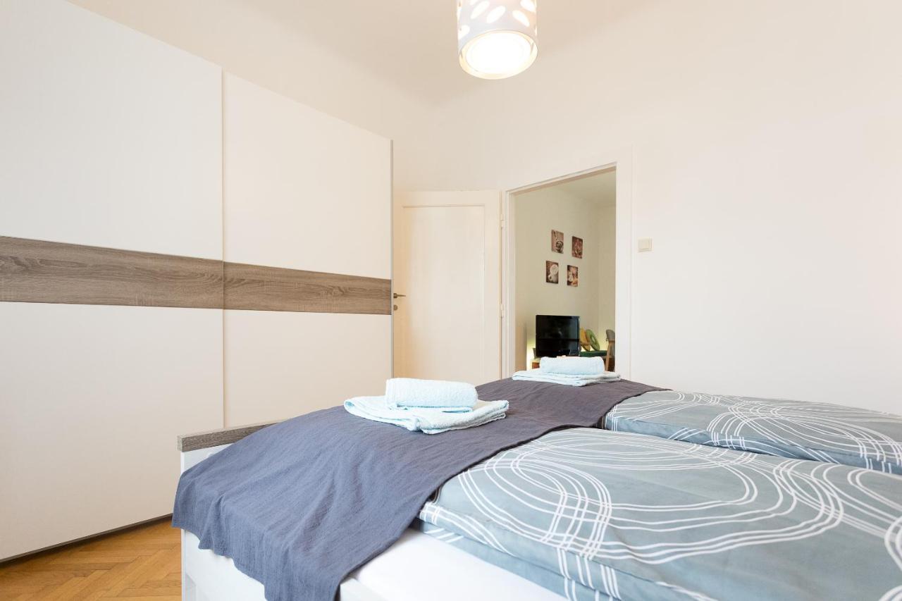 Апартаменты French Balcony - 45M² - Szeneviertel Вена Экстерьер фото